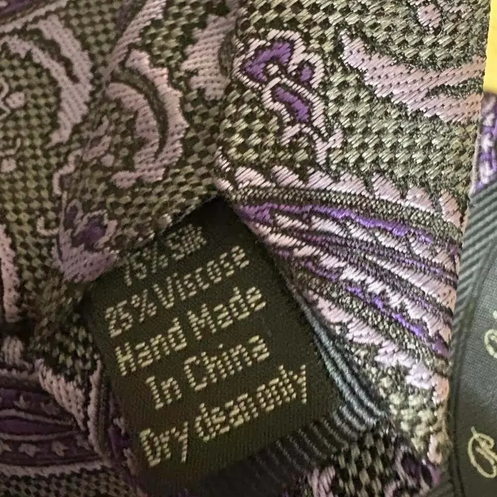 Pronto Uomo Platinum Purple and Gray Paisley Silk Blend Tie